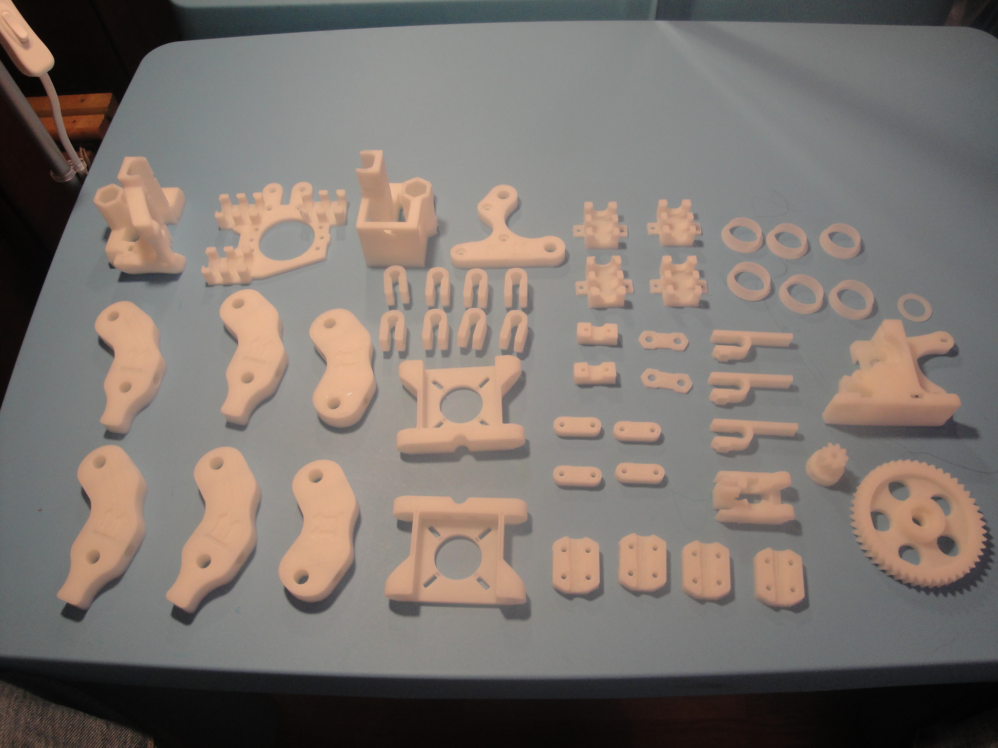 Las piezas de la Prusa 2 de Jaime García (click para ampliar)